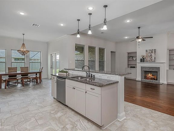 2nd image of 245 Danielle Dr