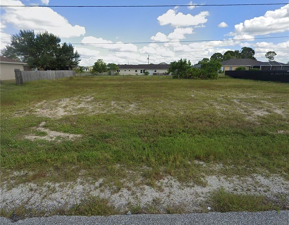 1st image of 3209 NW 4th Pl