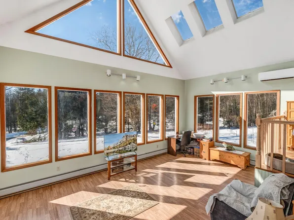 103 Shady Lane, Canaan, ME 04924