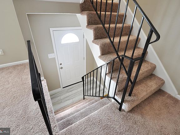 4th image of 1144 James Madison Cir