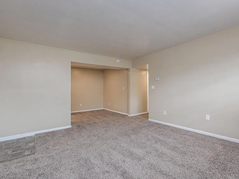 702 Townside Rd SW — Photo 13