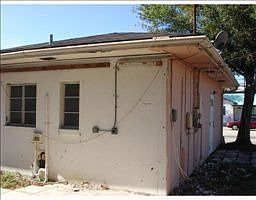 2nd image of 119 N Highland Ave
