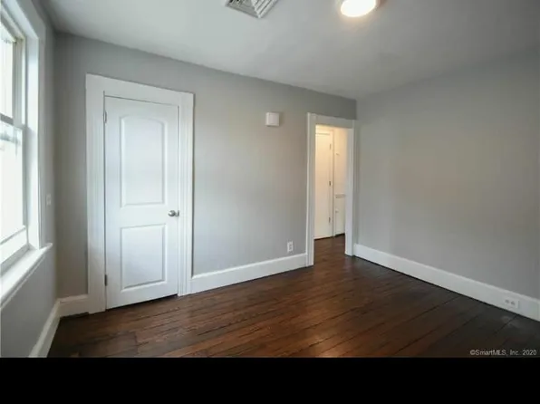 14 Spring St Floor 2, Milford, CT 06460