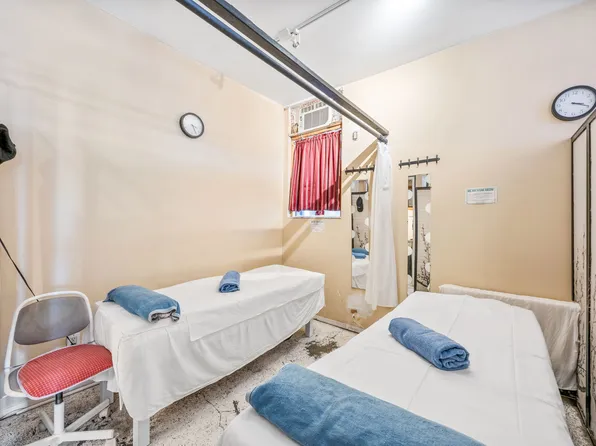 188 North 8th Street image 4 of 23