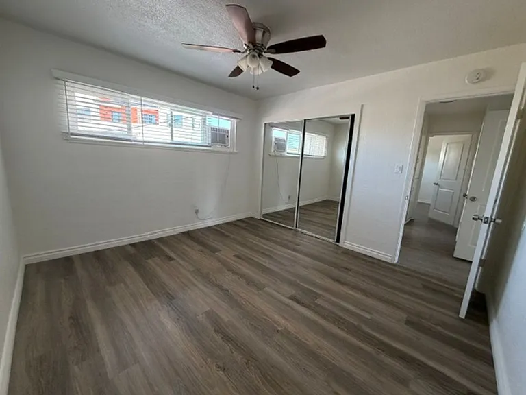 Welcome to the Dailey Court Apartments! — Photo 23