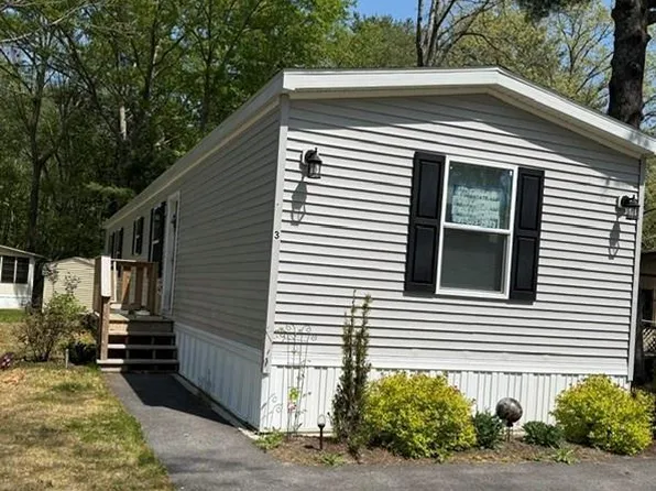 3 Comfort Way, Coventry, RI 02816