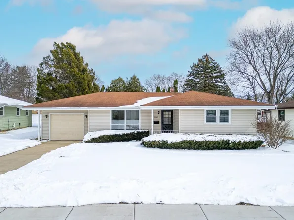 3507 Packard Pkwy, Rockford, IL 61101