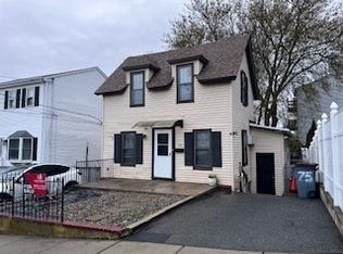 75 Summer St, Revere, MA 02151