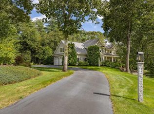 24 Scanlon Way, Newfields, NH 03856