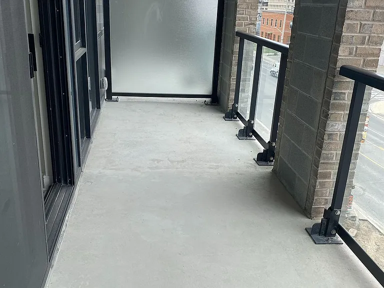 86 Dundas St E #406 — Photo 15