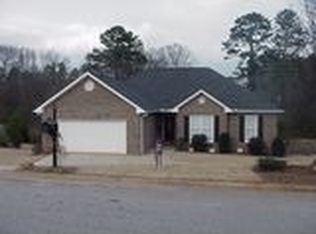 675 Saint Ives Dr, Athens, GA 30606