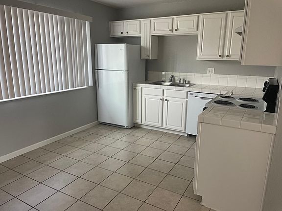 3rd image of 7734 Brentwood Dr #15