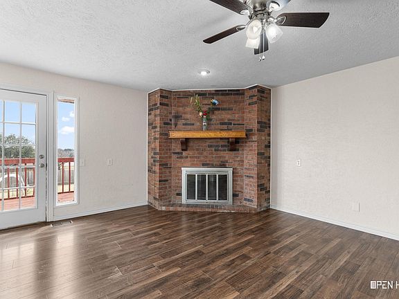 5th image of 1603 Yucca St