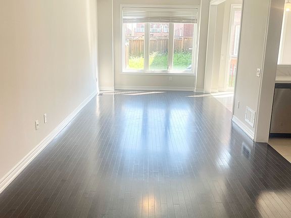 2nd image of 41 Percy Reesor St