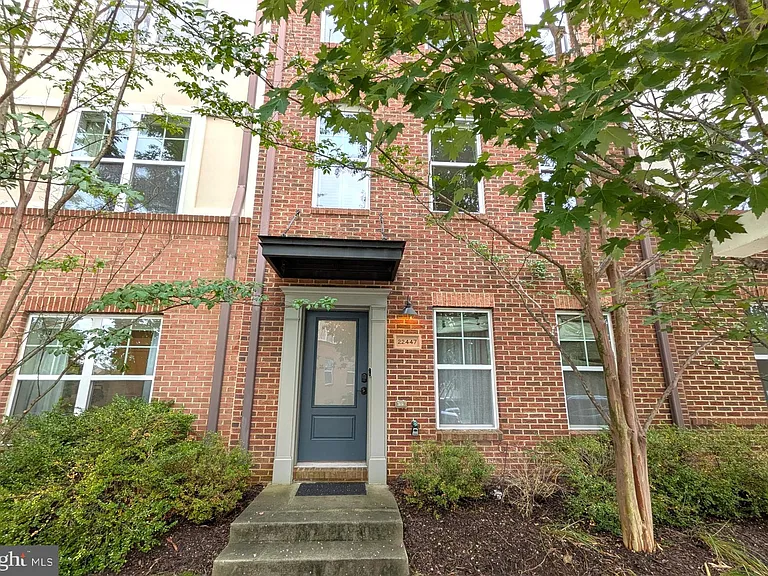 22447 Verde Gate Ter — Photo 1
