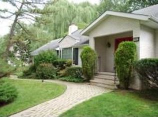 75 Fairchild Pl, Whippany, NJ 07981