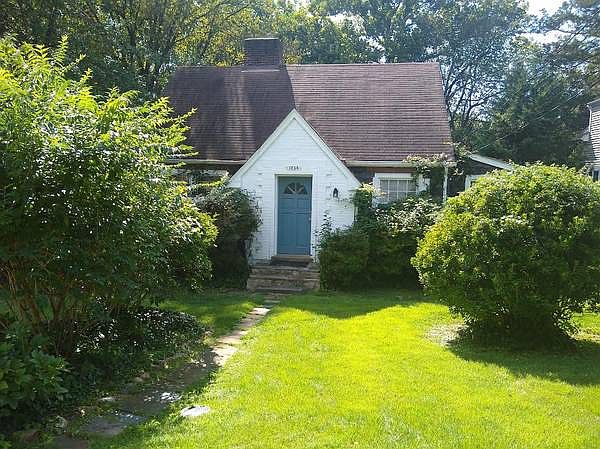 1st image of 1834 N Quintana St
