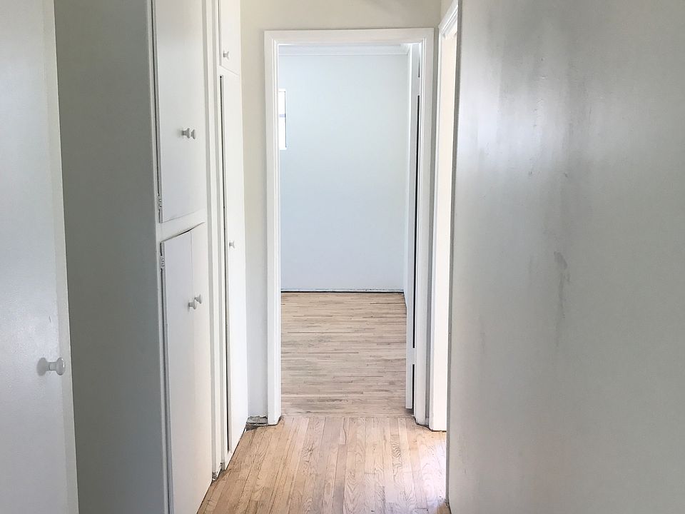 2nd image of 1023 S 8th St