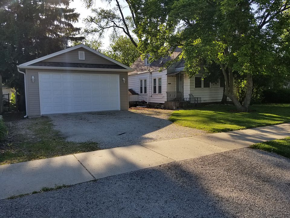 1st image of 9530 S McVicker Ave