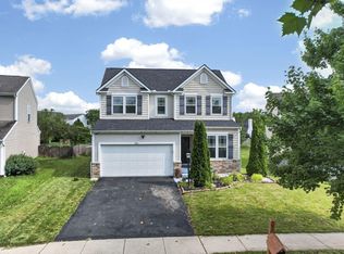7961 Aspen Ridge Dr, Blacklick, OH 43004