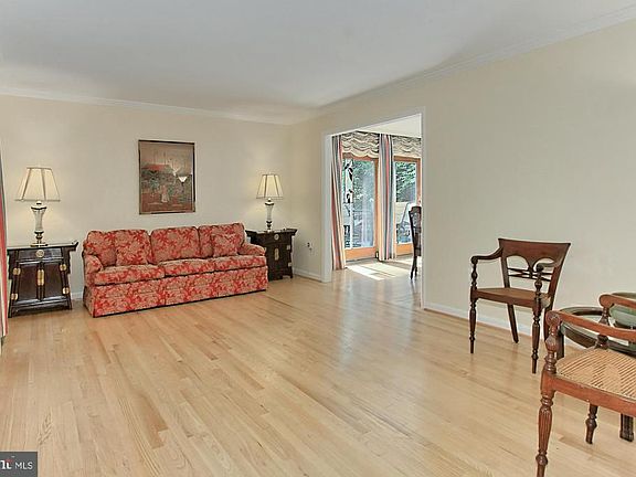 5th image of 6559 Jay Miller Dr