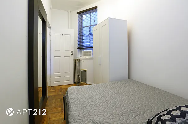 Rented by APT212 INC | media 15