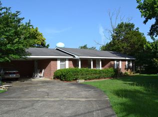 1001 9th St, Booneville, MS 38829