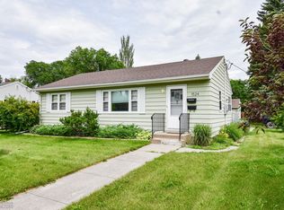 1524 5th St S, Moorhead, MN 56560