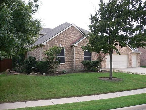 2nd image of 2480 Bridgeport Dr
