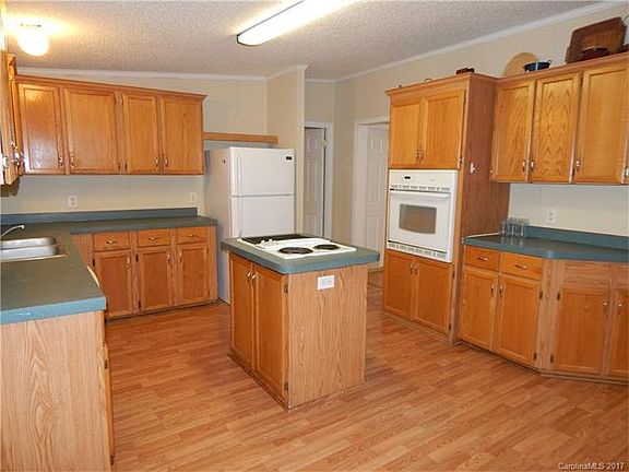 4th image of 174 Catalina Dr