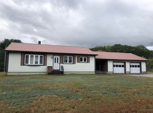 49 Auburn Rd, Peru, ME 04290