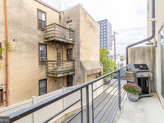 5th image of 603 N Bodine St