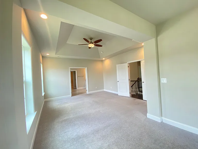 406 Gartrell Way — Photo 23