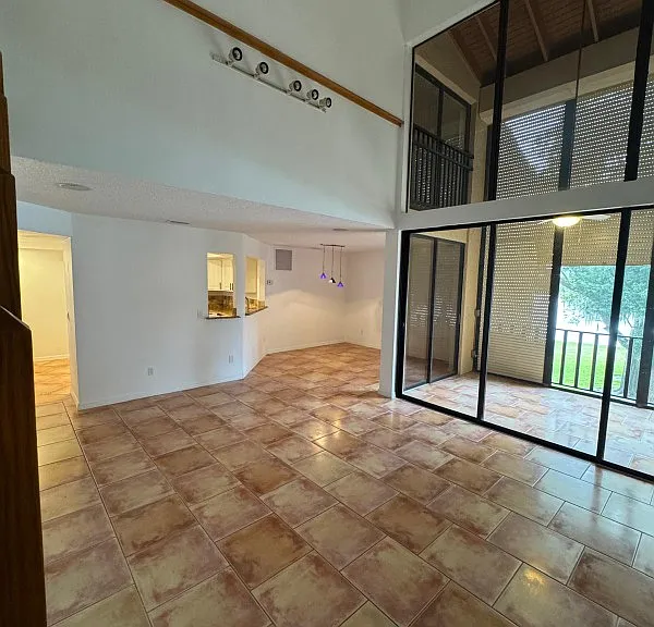 1112 Lake Willisara Cir #GE — Photo 6