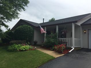 1785 S Trainer Rd, Rockford, IL 61108