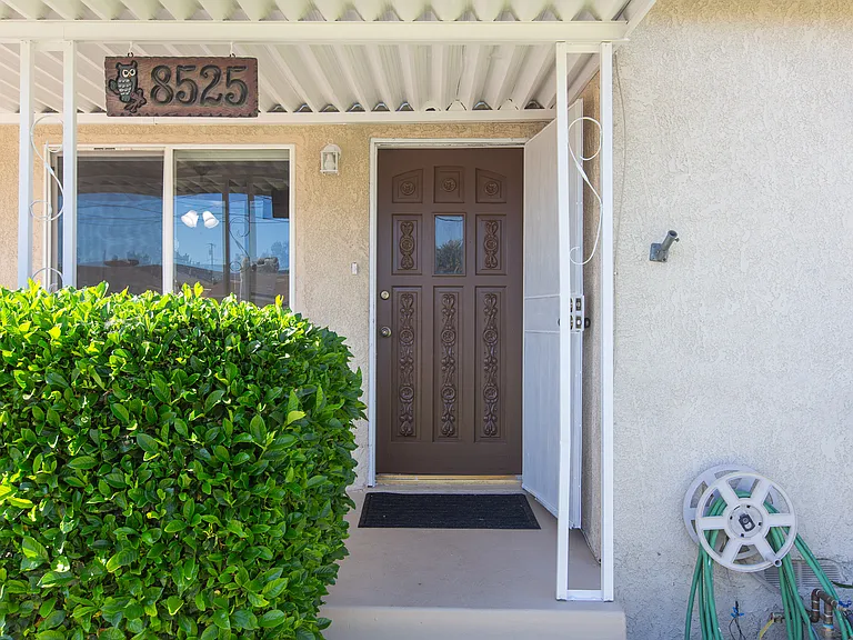 8525 Frandsen St — Photo 5