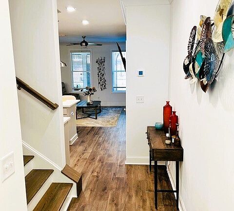 4th image of 5236 Riden Ct