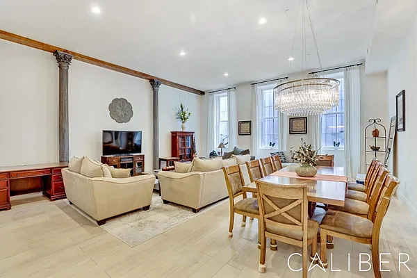 Rented by Bond New York | media 14