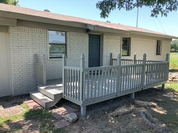 3rd image of 207 County Road 3214