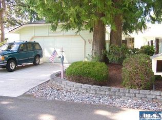 148 Hilltop Dr UNIT D, Sequim, WA 98382