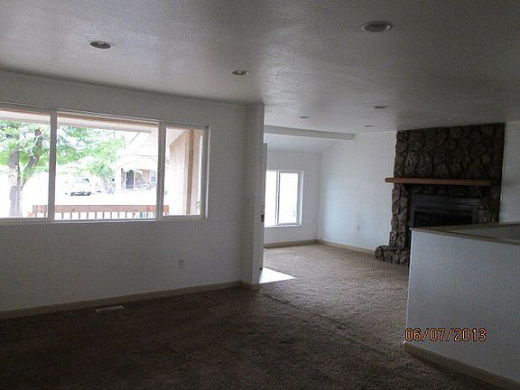 2nd image of 1915 E 14th St