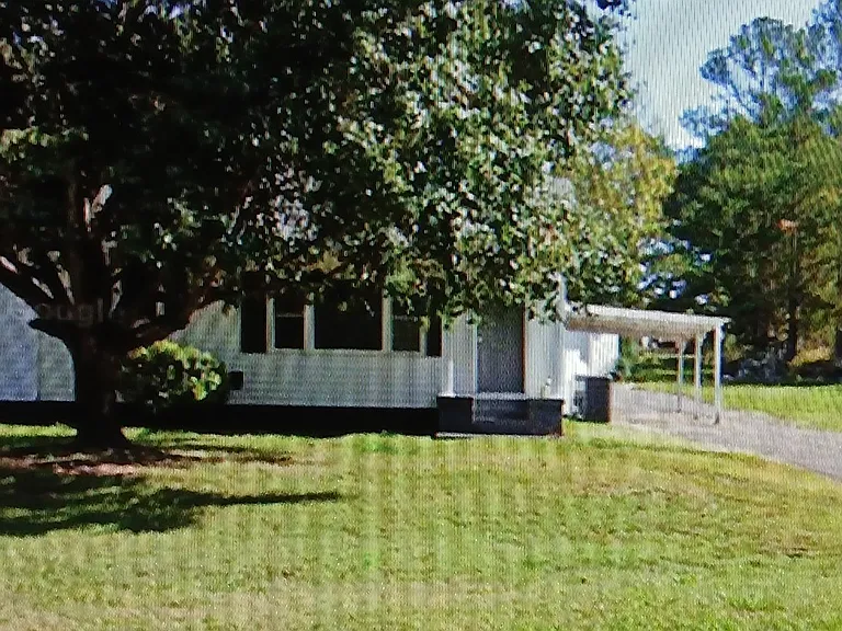 660 Old Georgetown Rd NW — Photo 1