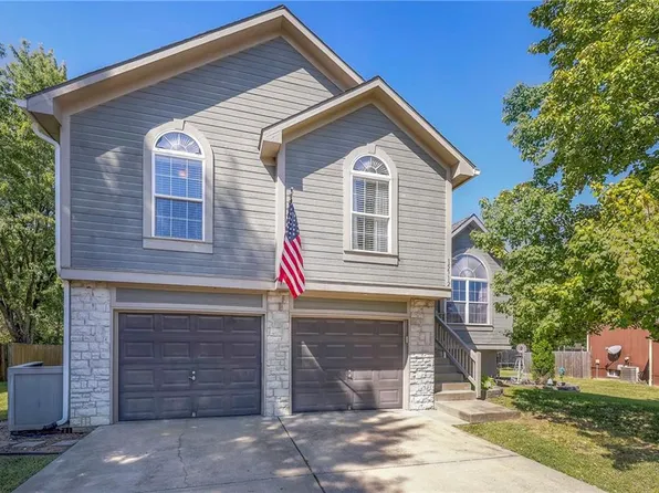 15712 Hinkle Ave, Belton, MO 64012