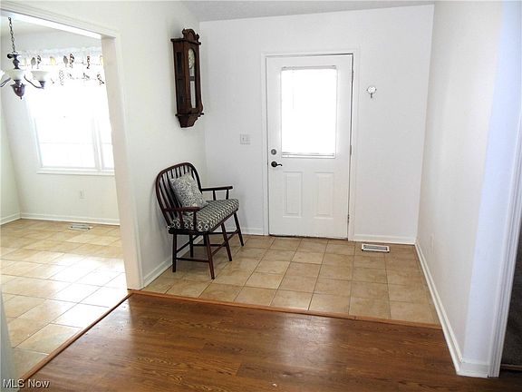 2nd image of 120 Deerfield Dr