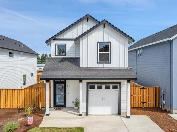 848 Laurel Pl, Silverton, OR 97381
