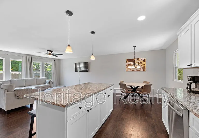 12025 W Kings Gate Rd — Photo 7