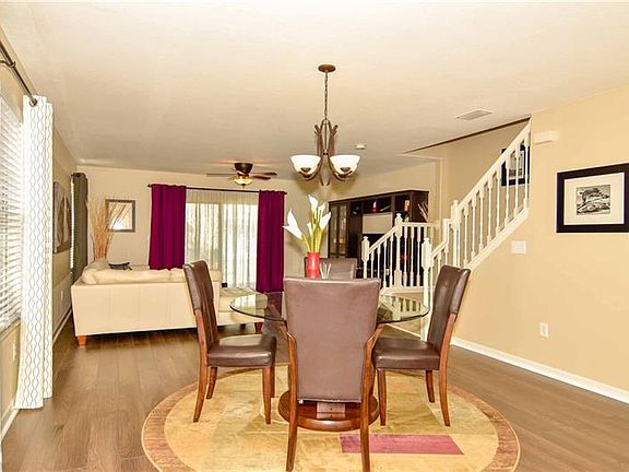 3rd image of 2549 Harn Blvd Unit 1