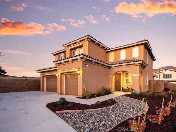 11358 Finders Ct, Corona, CA 92883