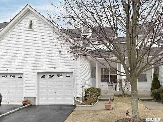 1st image of 9 Brookville Way