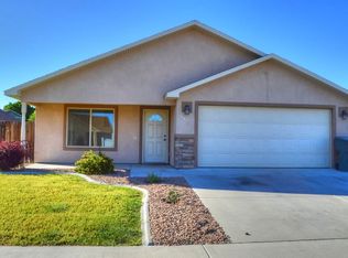 2910 1/2 Walnut Ave, Grand Junction, CO 81504